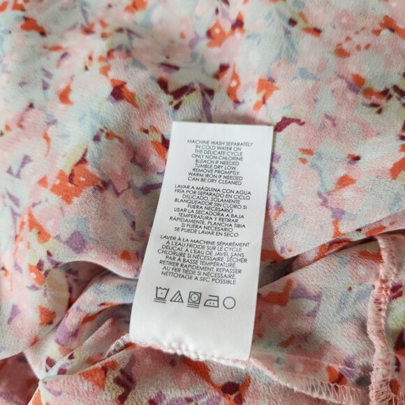 CAbi Womens Small Bella Pink Floral Layered V-Neck Tank Top Blouse 5032 Romantic - Picture 13 of 15